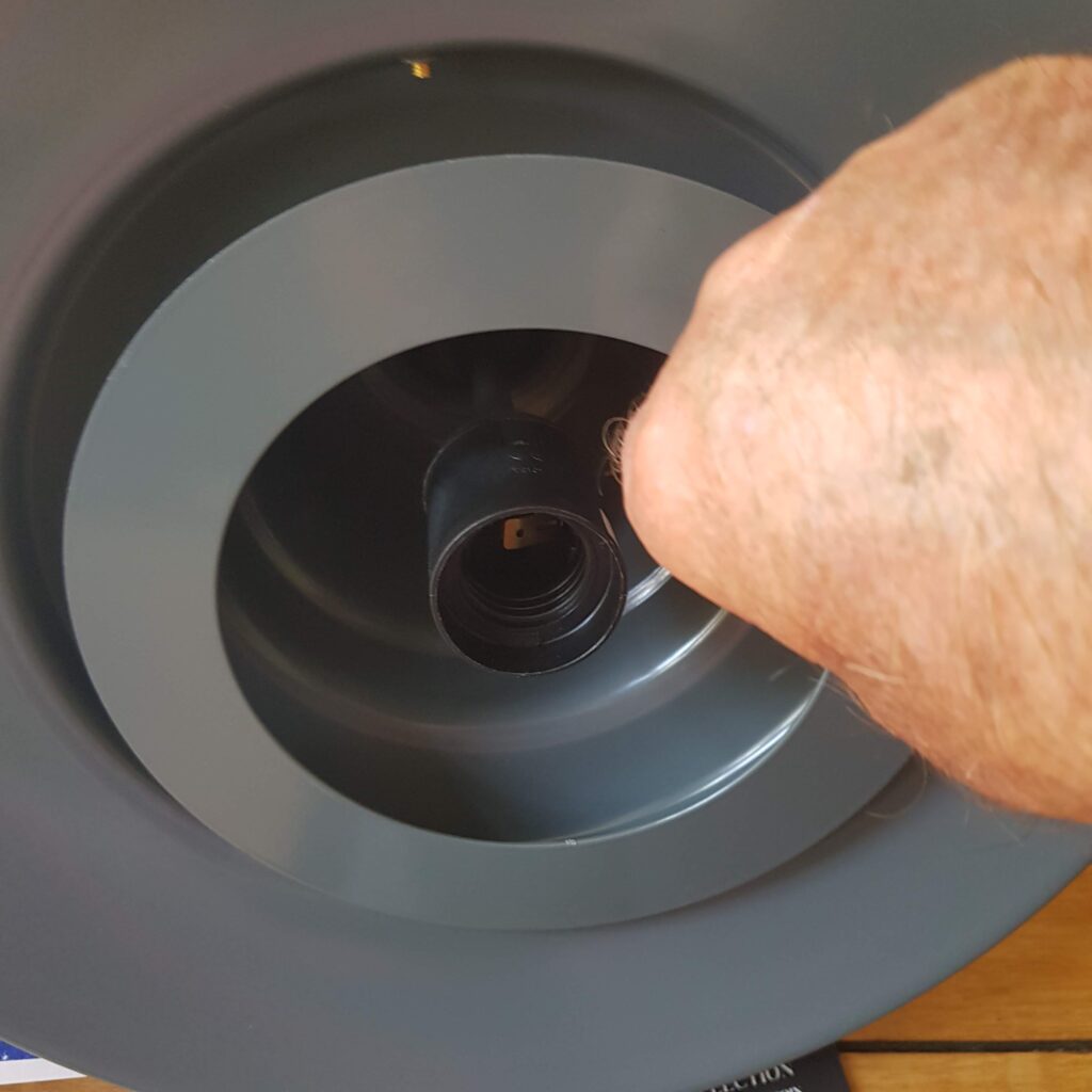 Replacing Your Fisherman's Light Glass Or Globe Replacing Your Fisherman's Light Glass or Globe Help & Information Industrial & Nautical Lighting