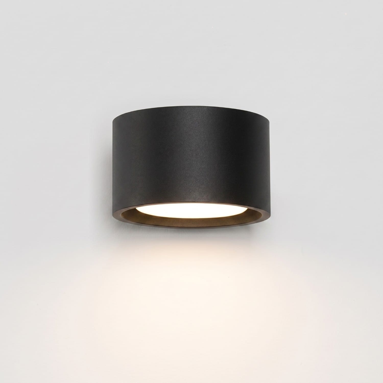 MODO 1 Black Wall Light Modo 1 Black Wall Light