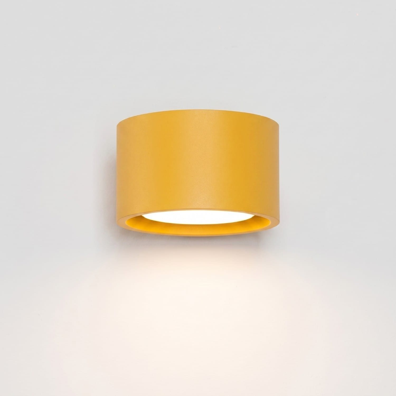 MODO 1 Yellow Wall Light Modo 1 Yellow Wall Light