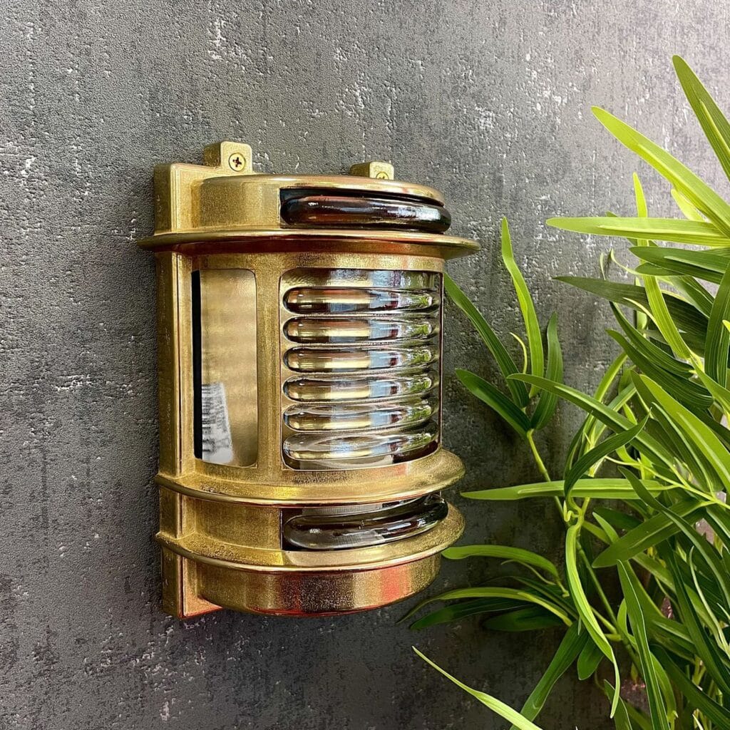 Cargo Wall Light